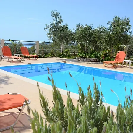 Eri Villa Lourdata (Kefalonia)